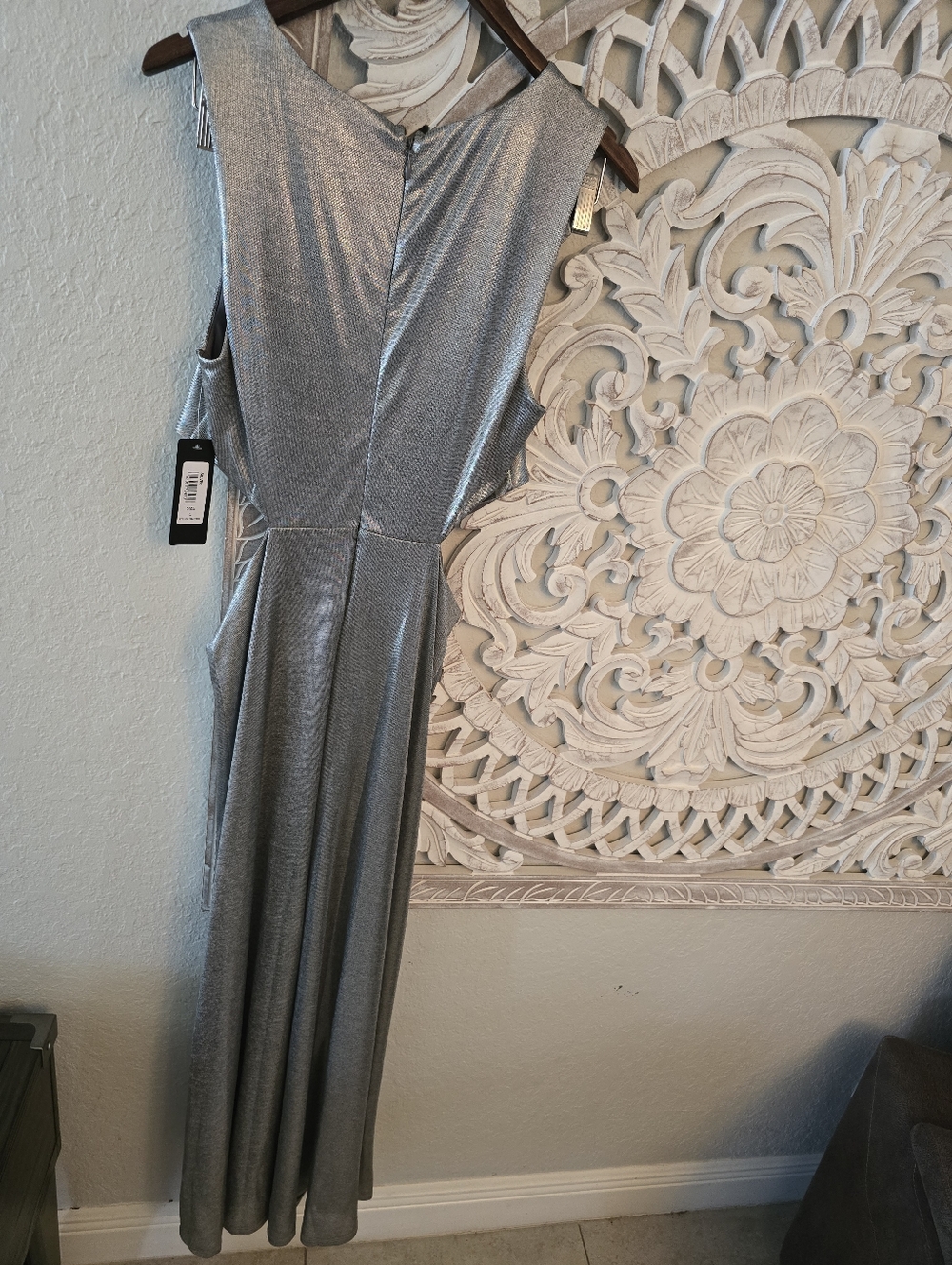Bebe Women's Silver Ring Detail Sparkle Knit Cut Out Maxi Dress L - Picture 7 of 8